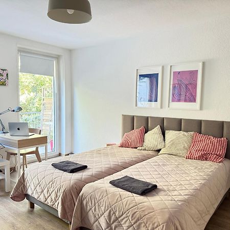 Central Apartment With Terrace And A Free Parking Duisburg Eksteriør bilde