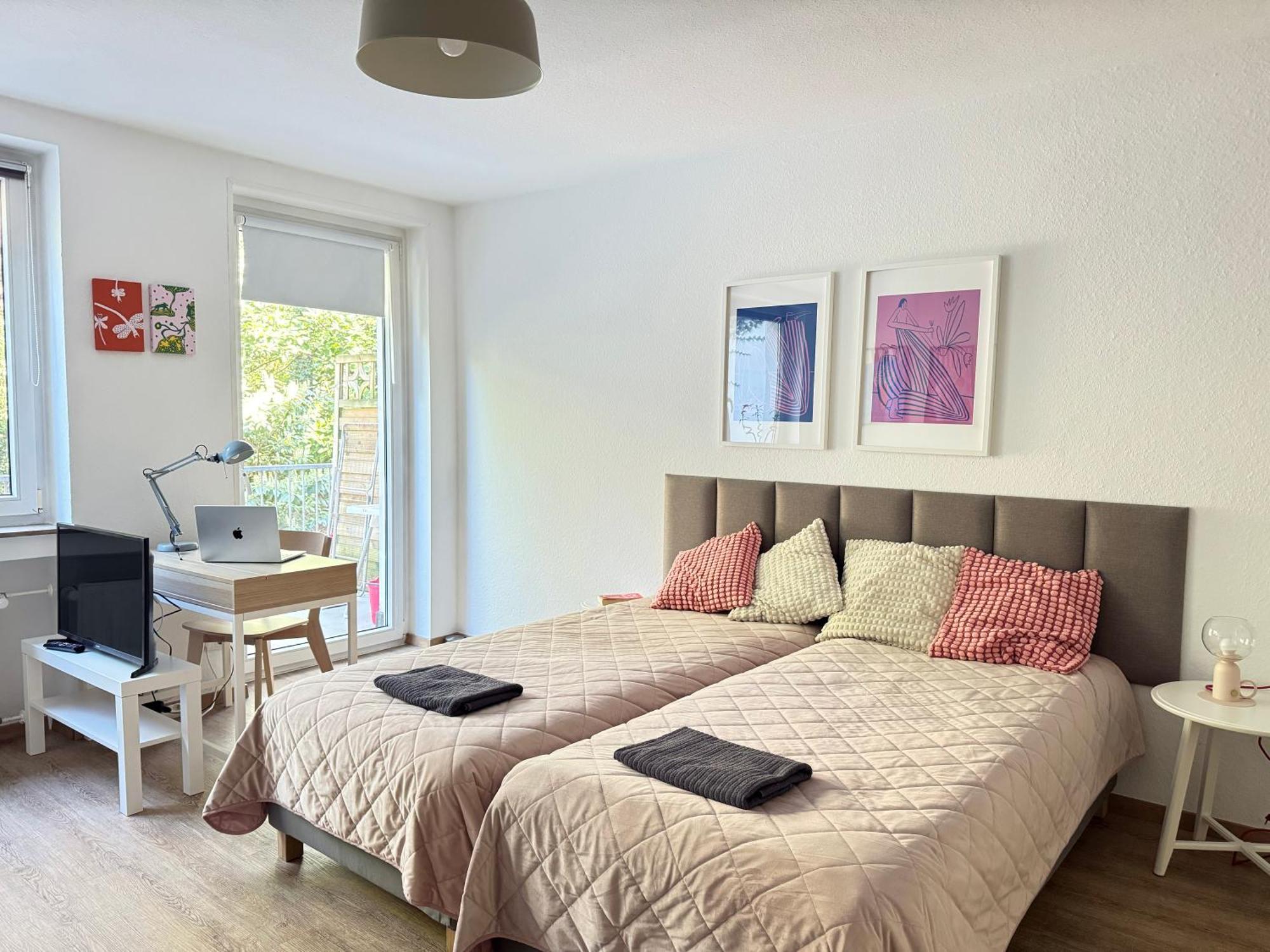 Central Apartment With Terrace And A Free Parking Duisburg Eksteriør bilde